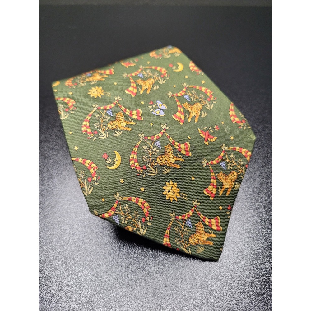 Salvatore Ferragamo Men's Necktie Green Tiger Silk 3.75" x 58" Excellent